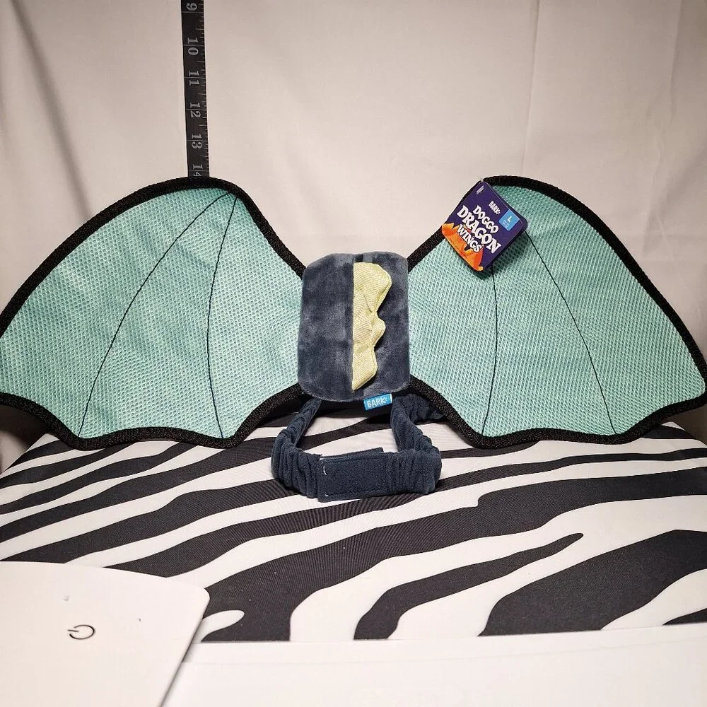 NWT Bark Doggo Dragon Wings L